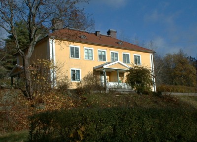 tumba hus 11.13.JPG